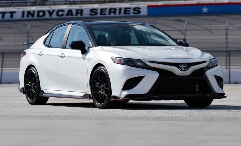 2019 Toyota Camry XE
